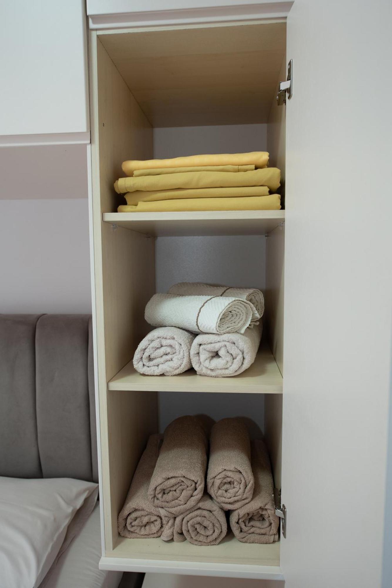 Riviera Apartment Vlora Bagian luar foto